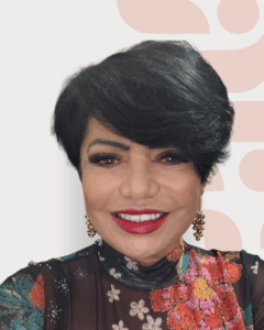 Psicóloga Ana Paula especialista em terapia de casal online